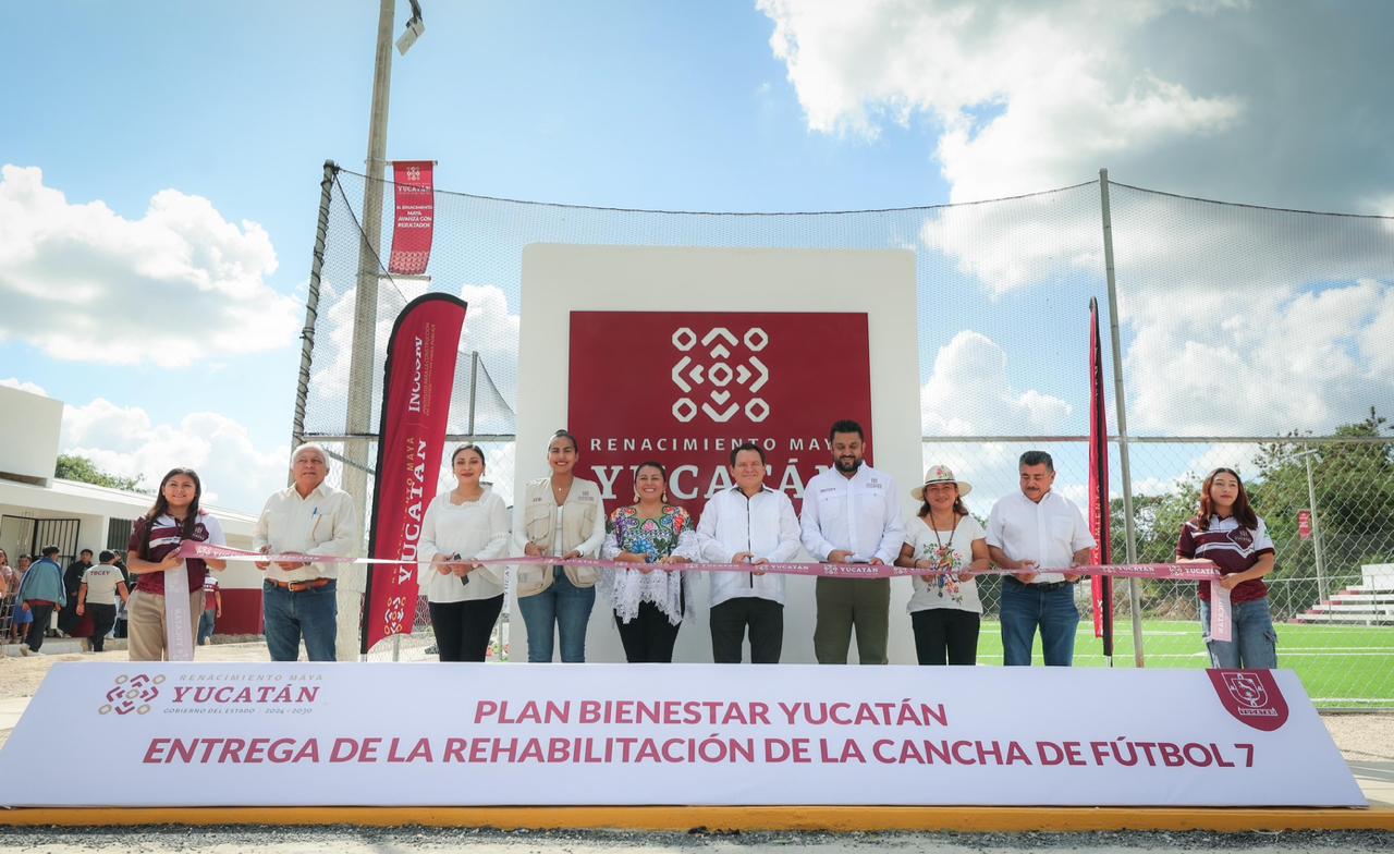 Gobierno del Renacimiento Maya entrega renovada cancha de fútbol 7 en Xocchel