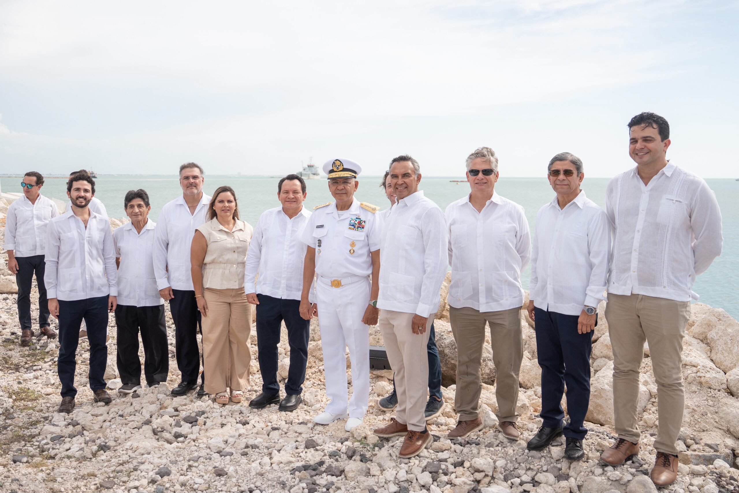 Comienza la construcción de la nueva plataforma del Puerto de Altura de Progreso, la mayor inversión portuaria en la historia de Yucatán