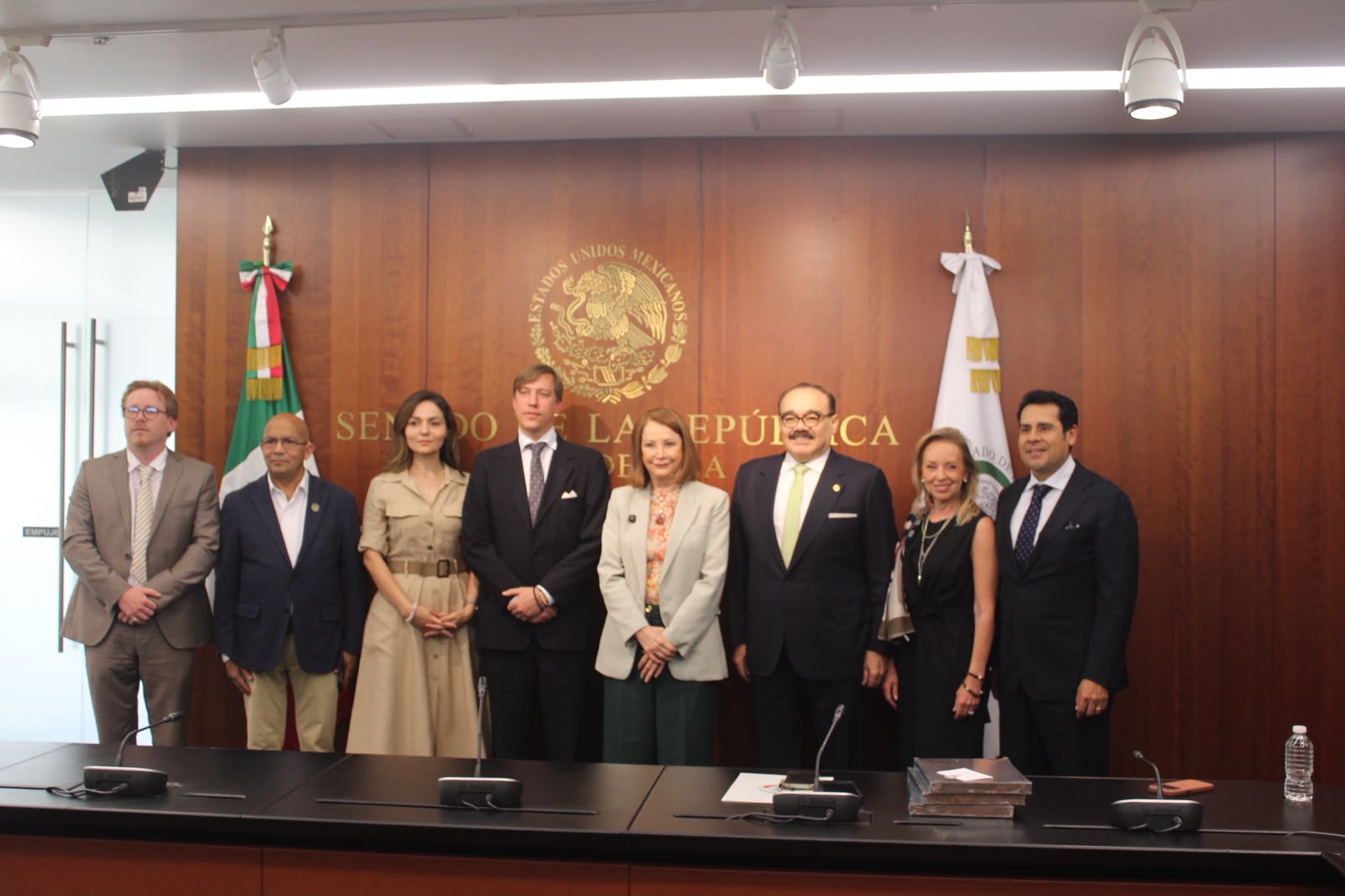Príncipe Luis de Luxemburgo y Senado impulsan acciones en favor de la niñez neurodivergente