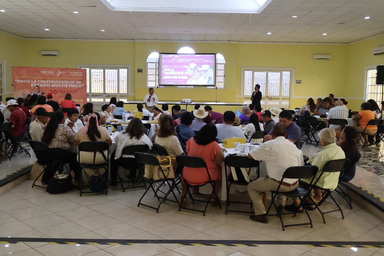 Morena Yucatán fortalece la formación política con el taller “Hacia la construcción de un Estado multiétnico”