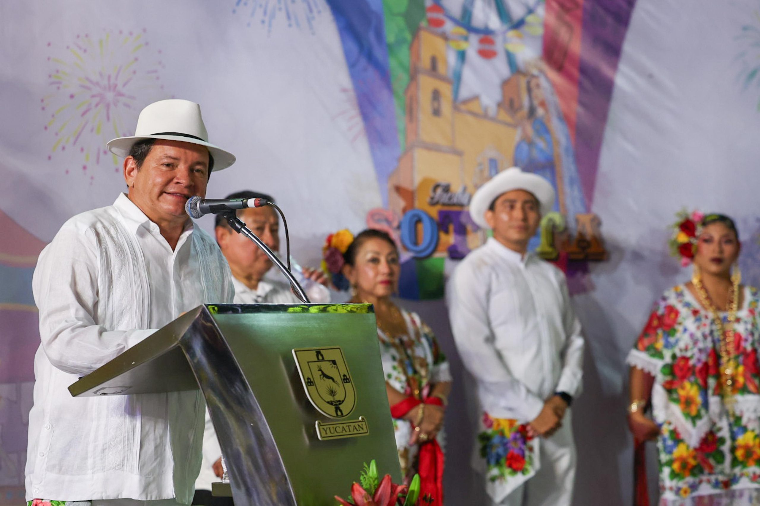 Renacimiento Maya lleva calles, domos e iluminación para el bienestar de casi nueve mil habitantes de Sotuta