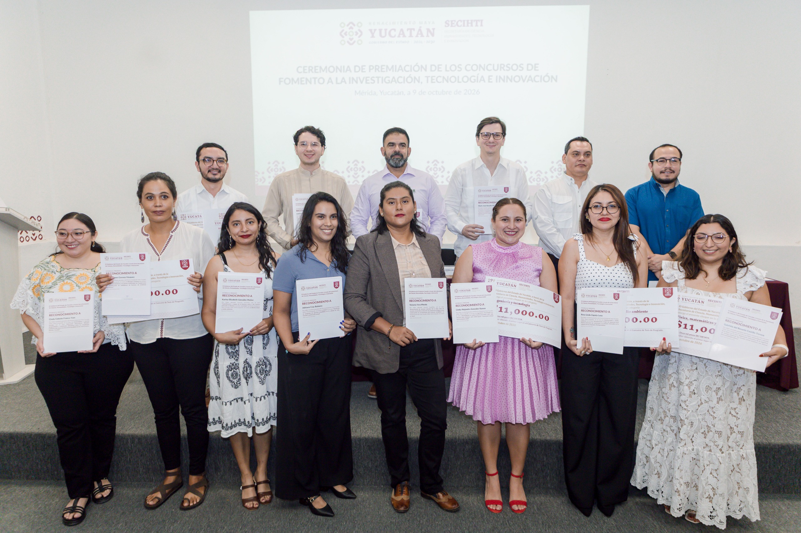 Yucatán reconoce talento científico con premios por 232 mil