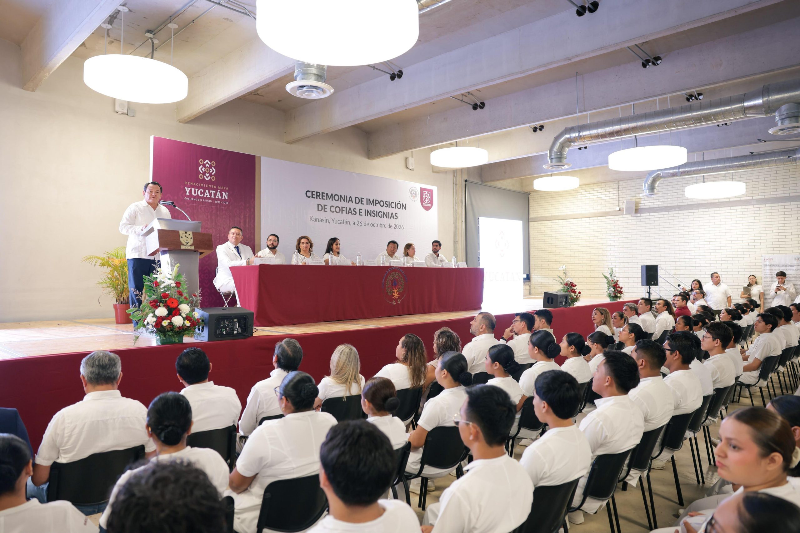 82 jóvenes de Kanasín reciben su cofia y entran a los hospitales: estudiantes de Enfermería del Bachillerato Baillères inician sus prácticas clínicas
